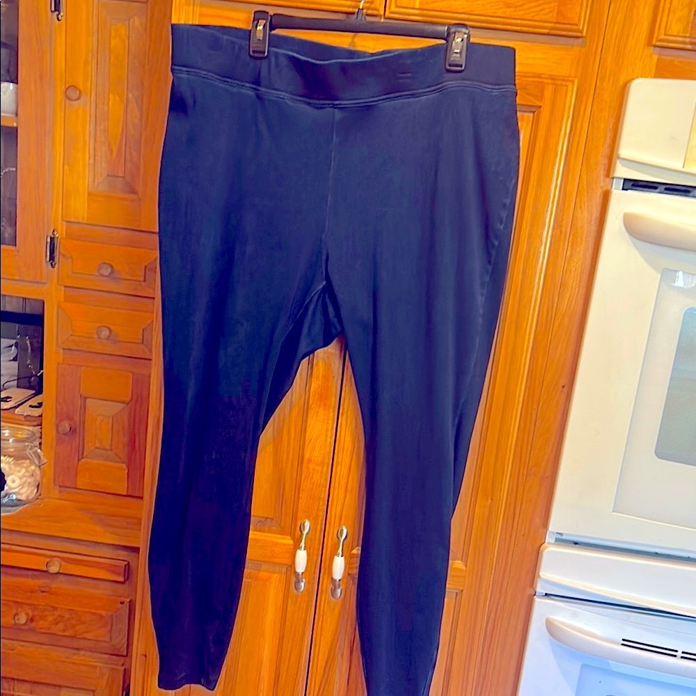 Lands End Deep sea navy denim knit Leggings
